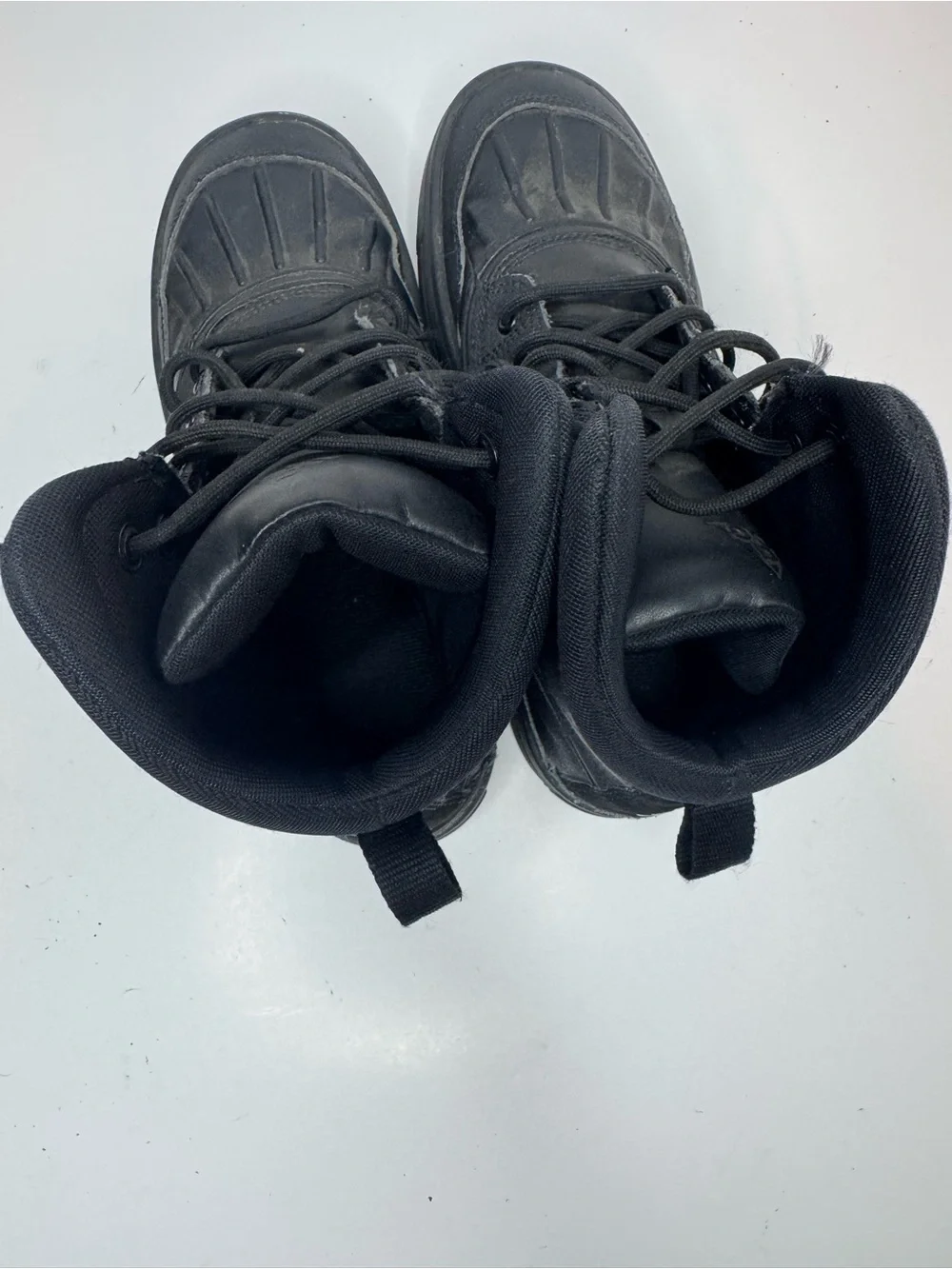 Nike ACG Black Duck Boots Youth Size 4.5Y